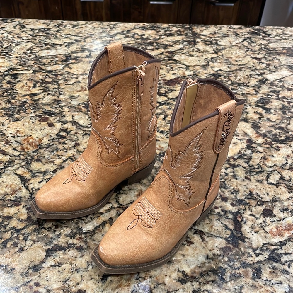Toddler tan cowboy boots